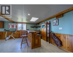 63 UPPER CANADA Drive - 25