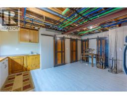 63 UPPER CANADA Drive - 30