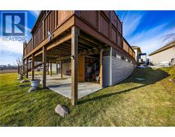 63 UPPER CANADA Drive - 37