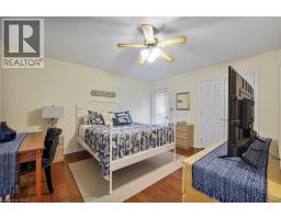 71842 SUNVIEW Avenue - 33