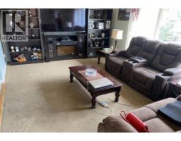 31 SOUTHDALE Avenue - 6