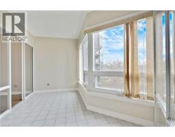 237 W KING Street W UnitNo. 905 - 18