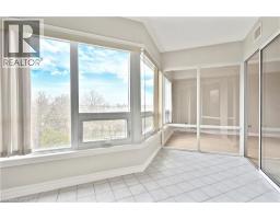 237 W KING Street W UnitNo. 905 - 19