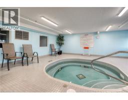 237 W KING Street W UnitNo. 905 - 33