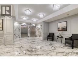 237 W KING Street W UnitNo. 905 - 7