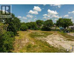 4 TALBOT Street W - 9