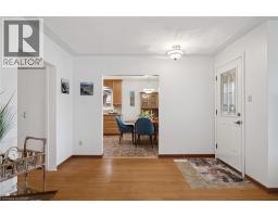 228 KENNETH Avenue - 5