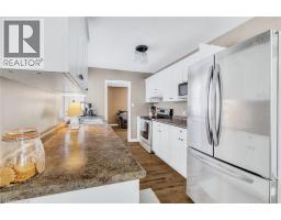 229 HAVELOCK Avenue S - 7