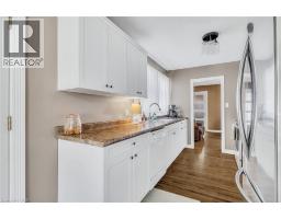 229 HAVELOCK Avenue S - 8