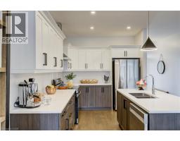 269 PITTOCK PARK Road UnitNo. 17 - 13