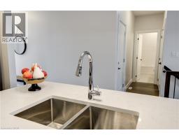 269 PITTOCK PARK Road UnitNo. 17 - 16