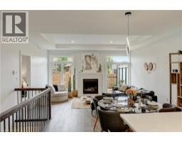 269 PITTOCK PARK Road UnitNo. 17 - 18