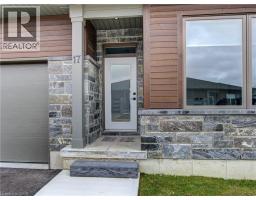 269 PITTOCK PARK Road UnitNo. 17 - 2