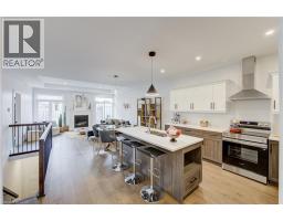 269 PITTOCK PARK Road UnitNo. 17 - 7