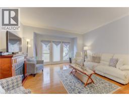 74 AUTUMN RIDGE Trail UnitNo. 33 - 17