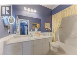 74 AUTUMN RIDGE Trail UnitNo. 33 - 23