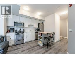 110 FERGUS Avenue UnitNo. 209 - 7