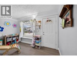 73 AVONDALE Street - 5