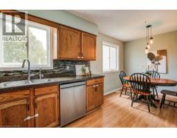 633 GRANGE Crescent - 13