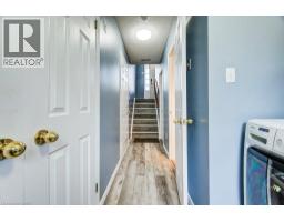 633 GRANGE Crescent - 32