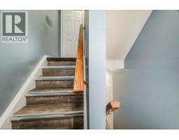 633 GRANGE Crescent - 6