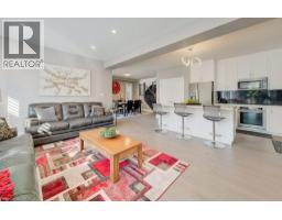 43 GREYHAWK Street - 13