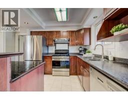 330 DALEVIEW Place - 11