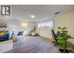 330 DALEVIEW Place - 28