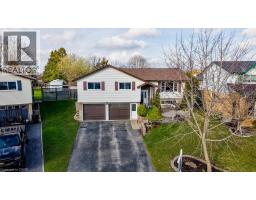 330 DALEVIEW Place - 43