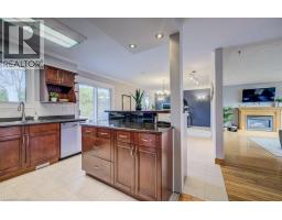 330 DALEVIEW Place - 8