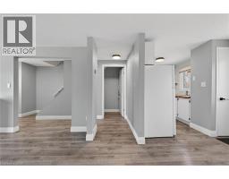 102 RICHARDSON Drive UnitNo. 29 - 9