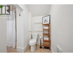 101 WELLINGTON SOUTH - 24