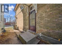 101 WELLINGTON SOUTH - 27