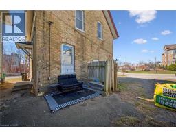 101 WELLINGTON SOUTH - 28