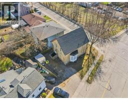 101 WELLINGTON SOUTH - 34