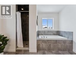 130 COOPERSHAWK Street - 36