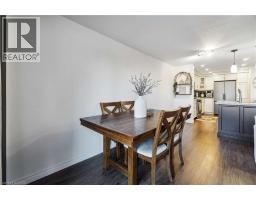 27 RED CLOVER Crescent - 11