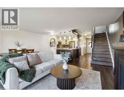 27 RED CLOVER Crescent - 16