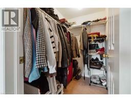 27 RED CLOVER Crescent - 29