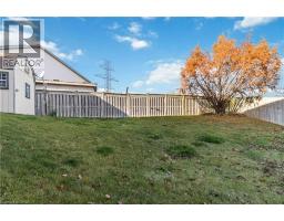 27 RED CLOVER Crescent - 42