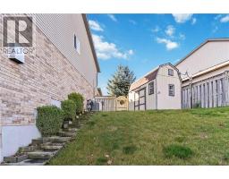 27 RED CLOVER Crescent - 43