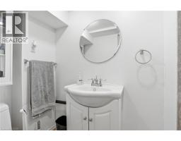 59 OAKLEY Court - 32