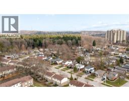 168 GREEN VALLEY Drive - 32