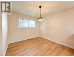 14 ORCHARD Crescent - 10