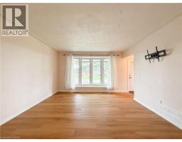 14 ORCHARD Crescent - 11