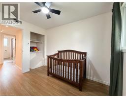 14 ORCHARD Crescent - 22