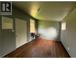 14 ORCHARD Crescent - 36