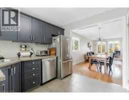 56 DAWN Crescent - 12