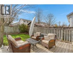 56 DAWN Crescent - 37