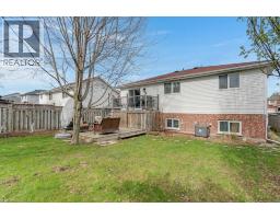 56 DAWN Crescent - 38